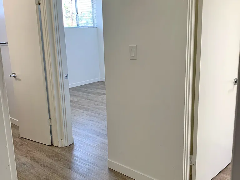 1770 Evergreen St #10 — Photo 12