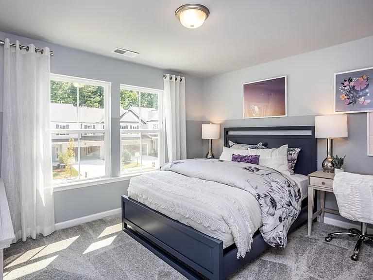 547 Glen Clova Dr — Photo 11