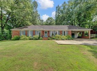5543 Walnut Grove Rd, Memphis, TN 38120