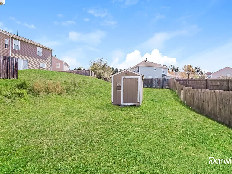6012 Ladish Ln — Photo 14