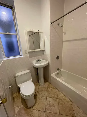 Rented by Charie Properties LLC | media 15