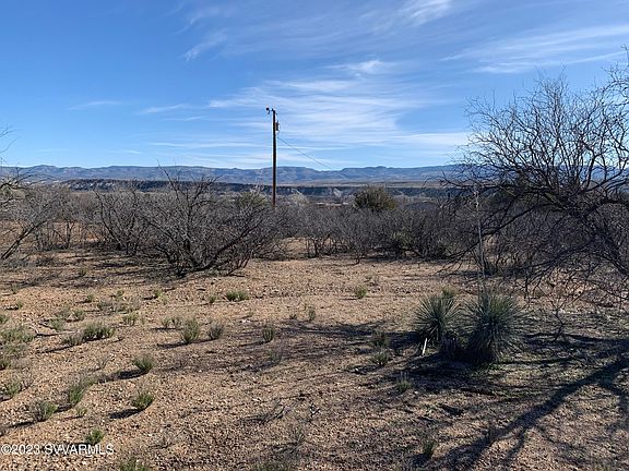 2nd image of 5219 S Henry Trail