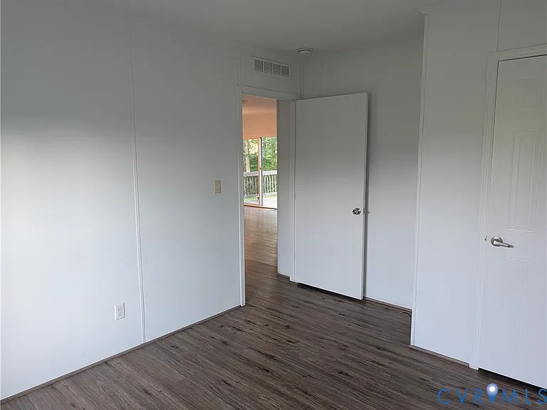 13461 Gorburn Dr — Photo 18