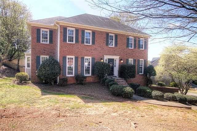 2nd image of 1810 Tilliewood Trl NE