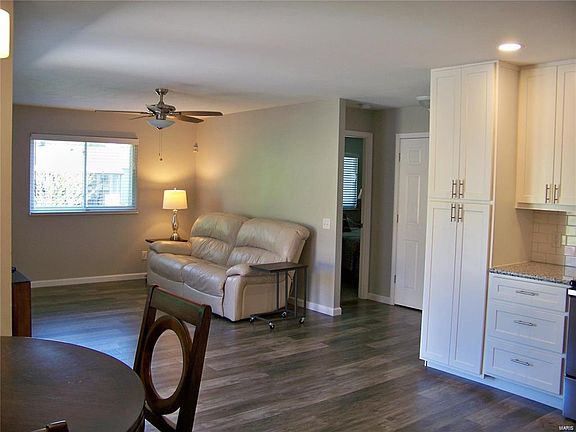 2nd image of 4828 Danebury Dr