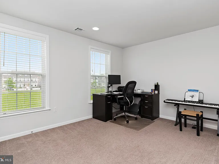 48 Meadow Creek Ln — Photo 33