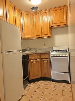 Rented by Yorgan Group, LLC | media 20