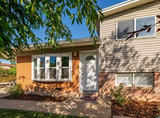 1094 N Angel St W, Layton, UT 84041