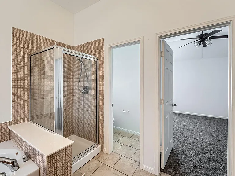 1402 Weatherford Dr — Photo 14