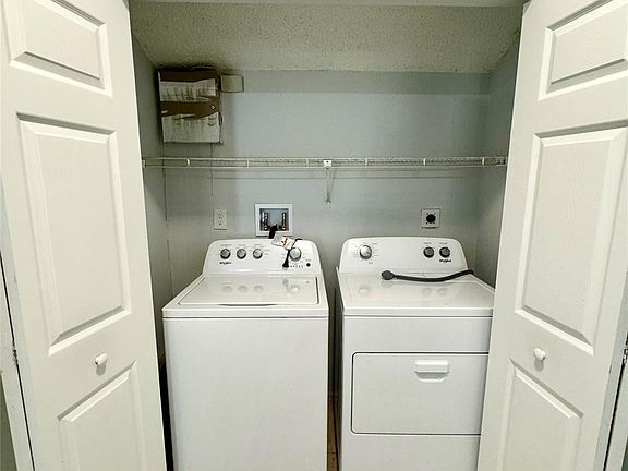 3rd image of 2435 NW 55th Terrace