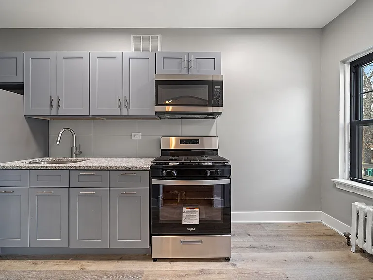Bella Casa Apartments — Photo 5