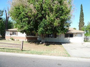 1st image of 3326 N 46th Dr