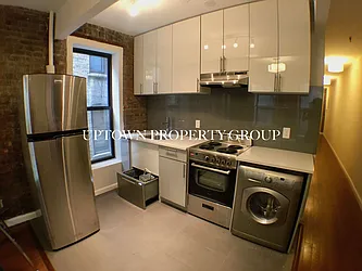 Rented by Uptown Property Group