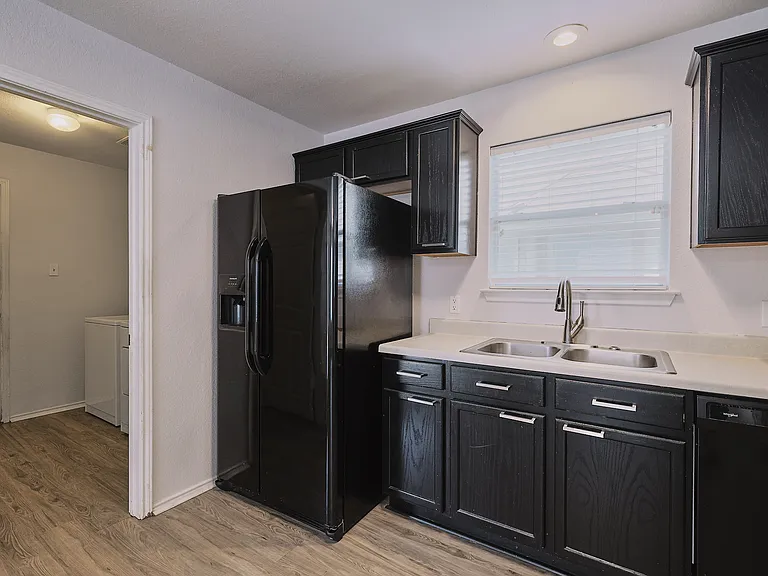 9316 Rowlands Sayle Rd — Photo 13