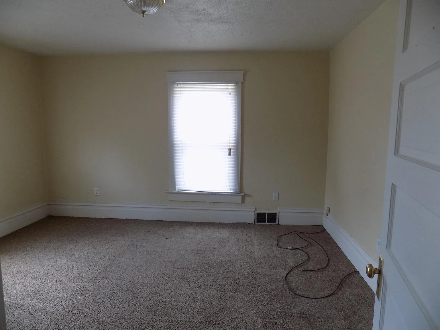 221 Moorewood Pittsburgh Pa — Photo 2
