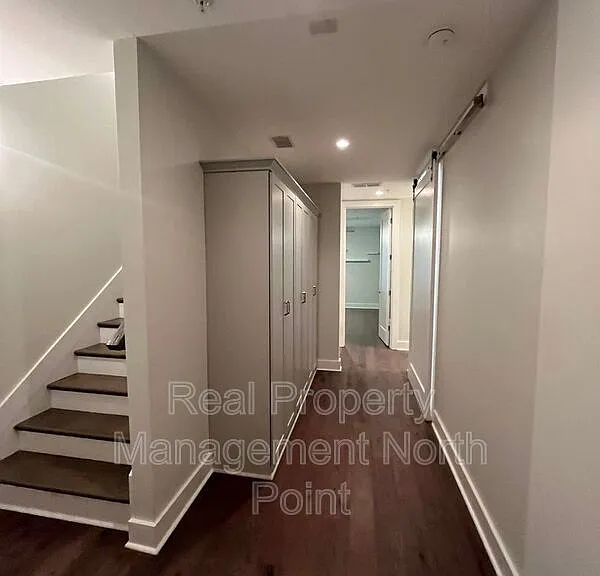 111 Birch St — Photo 46