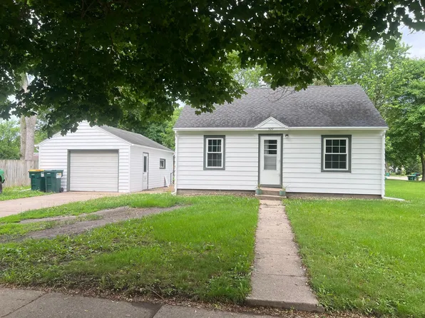327 N Gilman Ave, Litchfield, MN 55355
