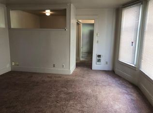 6743 15th Ave NW APT 2, Seattle, WA 98117