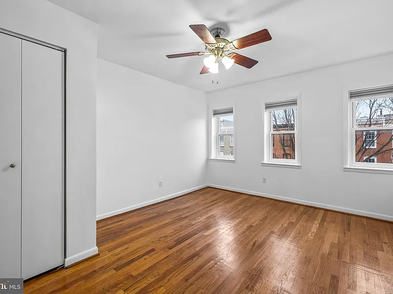 1437 Towson St — Photo 11