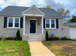 21 Orchard St, Keyport, NJ 07735