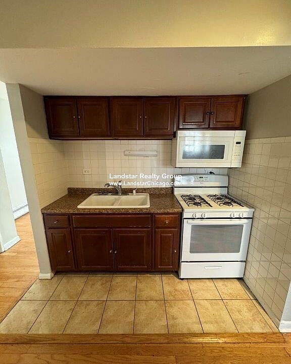 1st image of 4249 N Kedvale Ave APT 11
