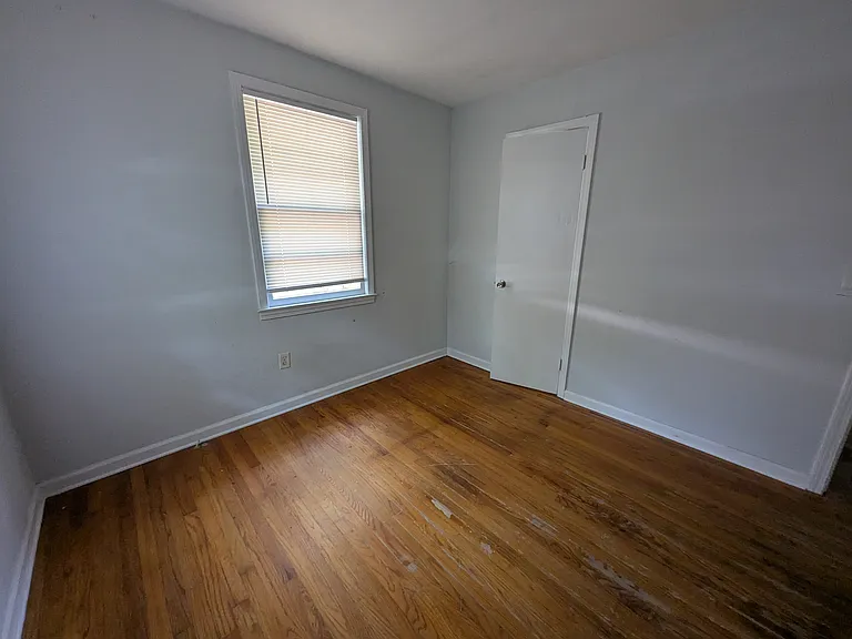 1527 Brookbank Ave #A — Photo 12