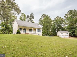 3965 Ramsey Hodges Rd, Saint Leonard, MD 20685