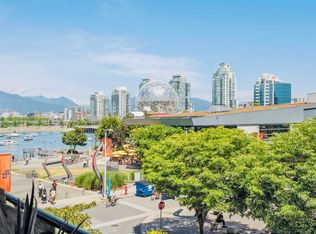 1625 Manitoba St #302, Vancouver, BC V5Y 0B8
