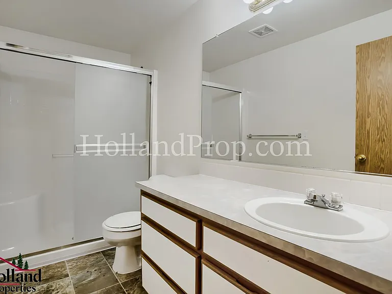 17229 SE Julie Pl — Photo 19