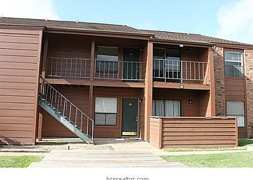 1st image of 904 University Dr #126
