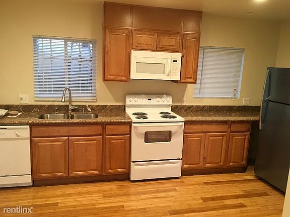 5th image of 411 S 23rd St