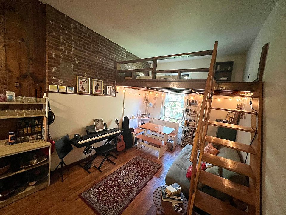 1st image of 11 W 82nd St APT 10