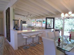 1069 Moreno Ave, Palo Alto, CA 94303