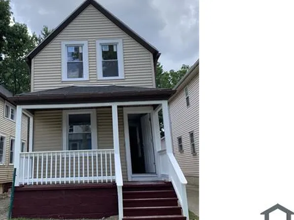 9524 Fuller Ave, Cleveland, OH 44104