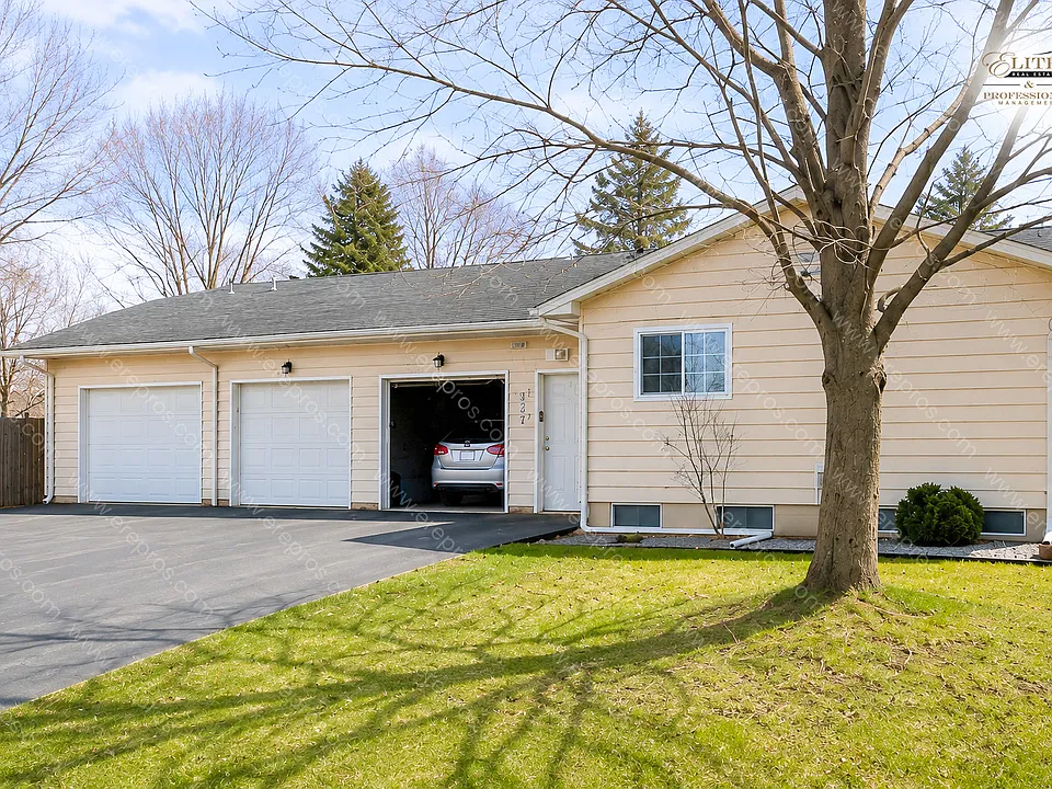 3337 Field Rd #21