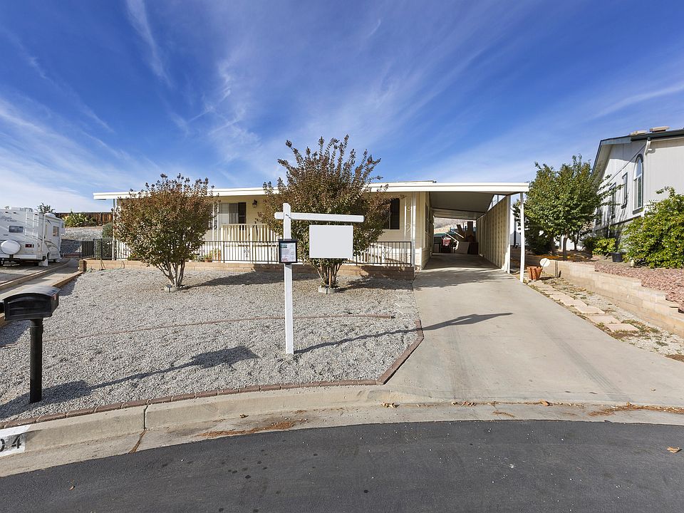 1st image of 38004 Calle Quedo