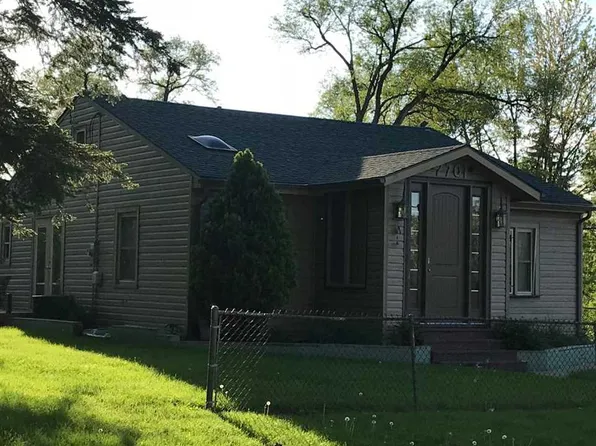 2701 19th St, Rockford, IL 61109