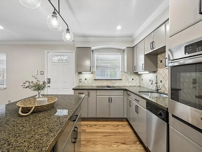 1449 Heights Blvd #230 — Photo 11
