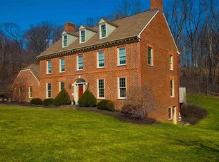 204 Greenwood Dr, Wexford, PA 15090