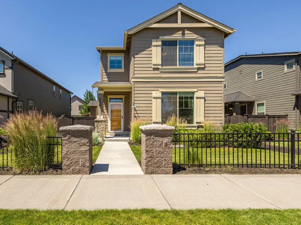 3807 NE Purcell Blvd, Bend, OR 97701