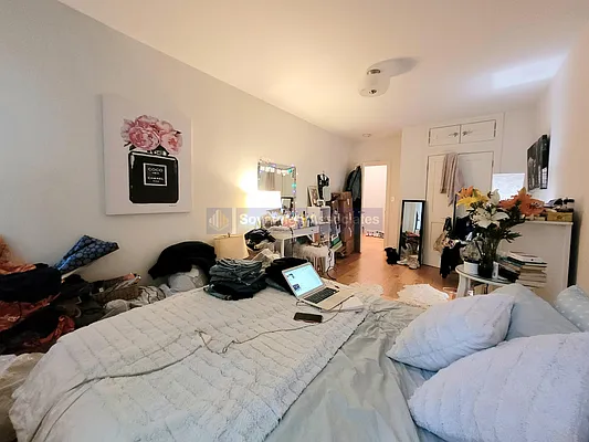 Rented by Sovereign Associates | media 15