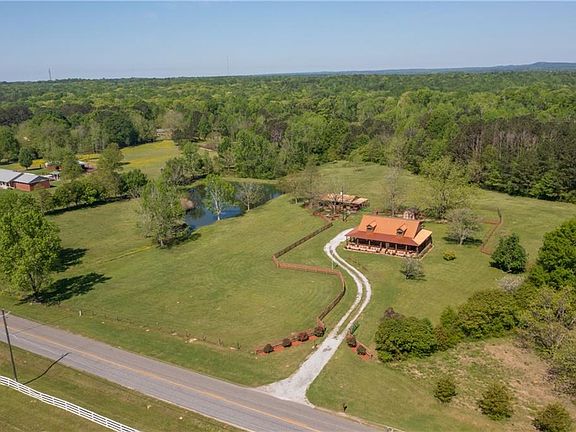 3rd image of 1845 Lee Road 250