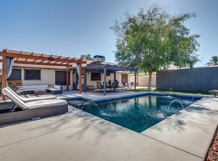 1107 W Greenway Dr, Tempe, AZ 85282