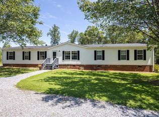 3044 Leda Rd, Nathalie, VA 24577