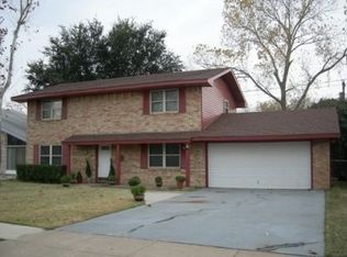 2607 Fairbrook St, Irving, TX 75062