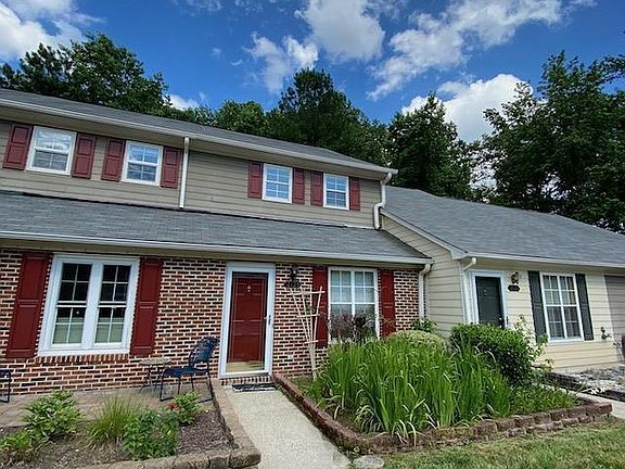 2nd image of 2126 Alpine Rd