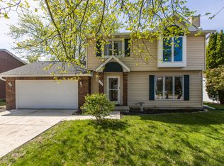 109 W Raab Rd, Normal, IL 61761