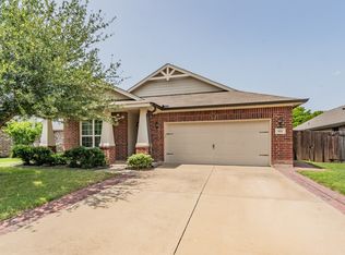 921 Penny Royal Ct, Arlington, TX 76002