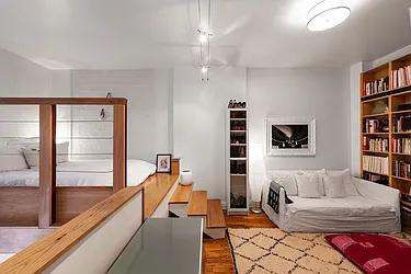Rented by Nest Seekers International