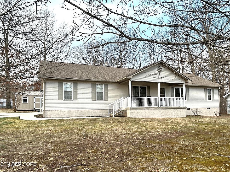 1st image of 53 Carriage Dr